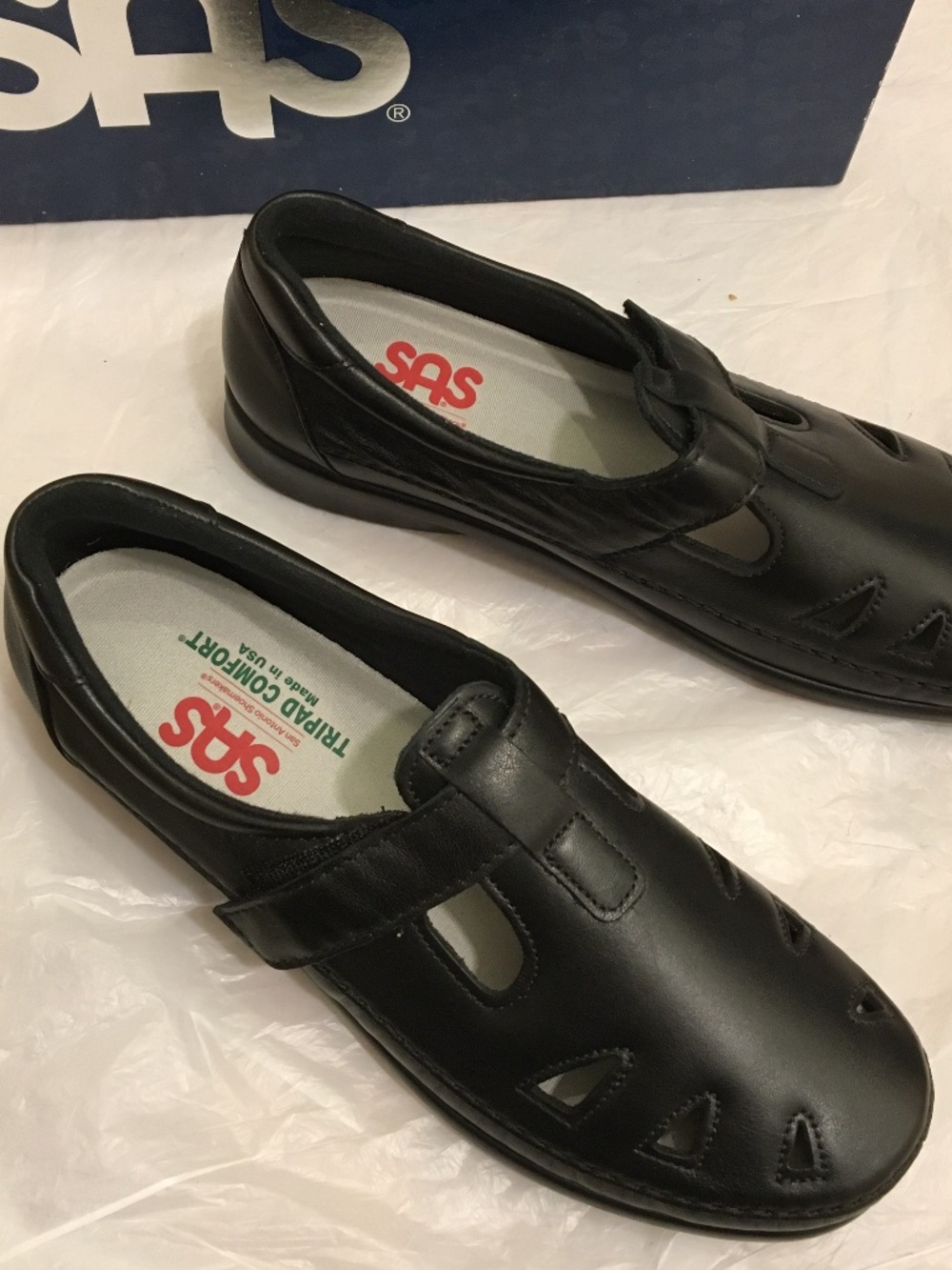 NWT SAS Loafers Shoes Flats